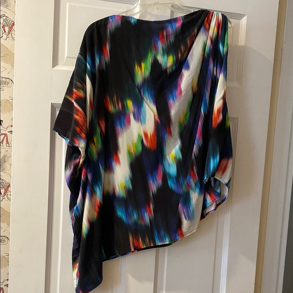 Trina Turk Silk Abstract Top. XS/S